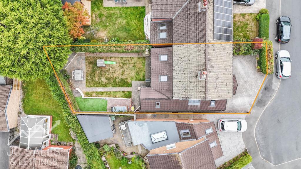 dji_fly_20250818_173756_0034_1755535379406_photo.j