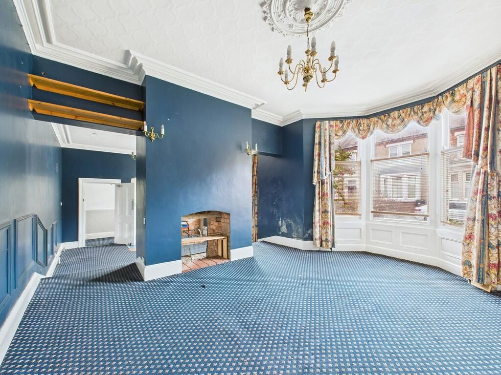 CAM01835G0-PR0342...