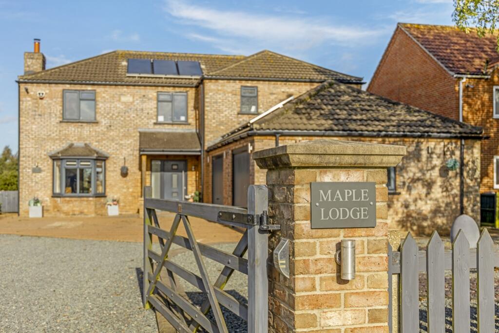 Maple Lodge (Wrangle)-6