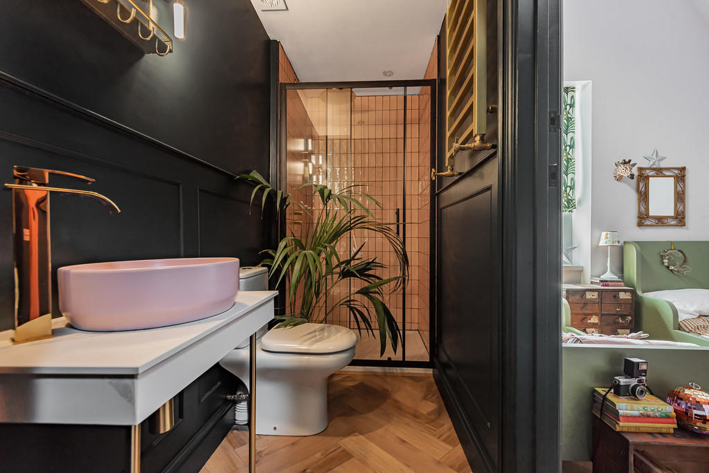 Ensuite Shower Ro...