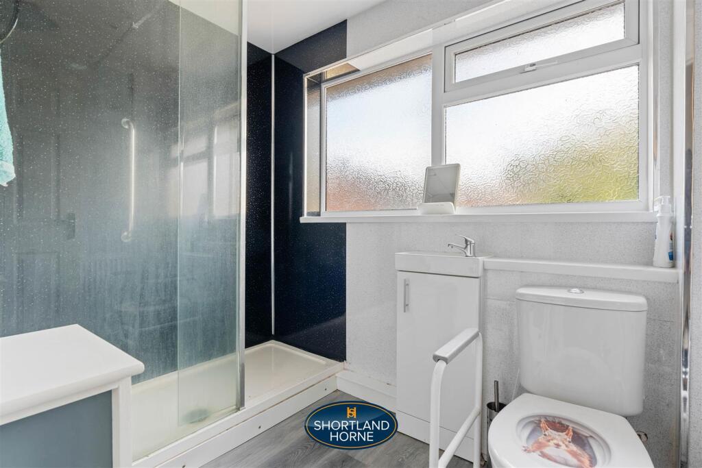 18 Raynor Crescent WM (3 of 20).jpg