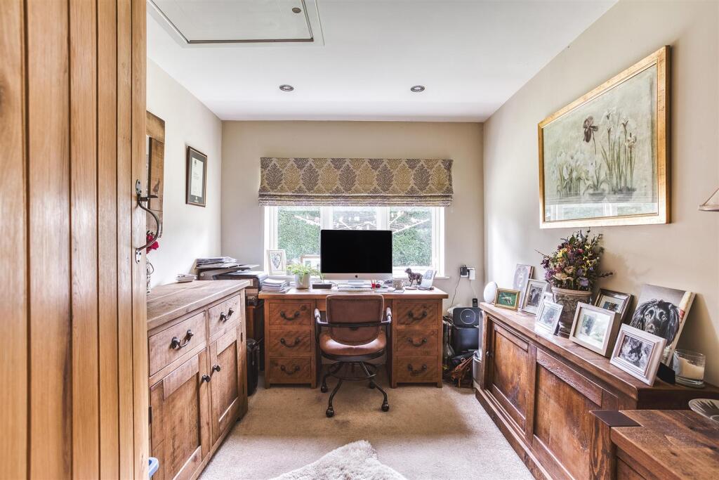 Study/Double Bedroom Four