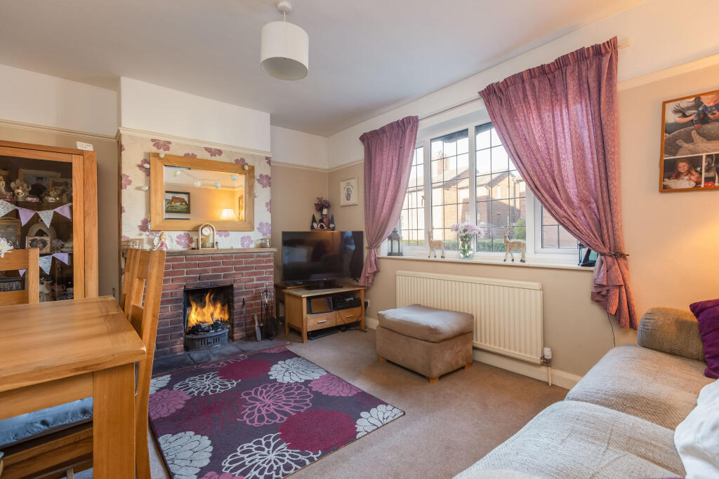 Town Street 4 Lounge-2