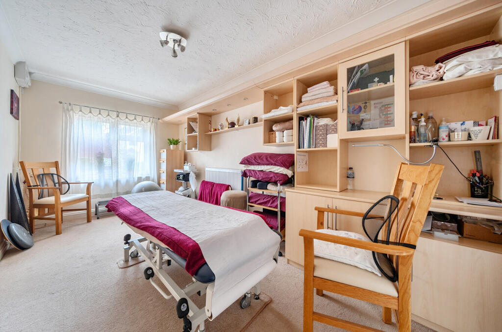 1377014-11-690ca0...