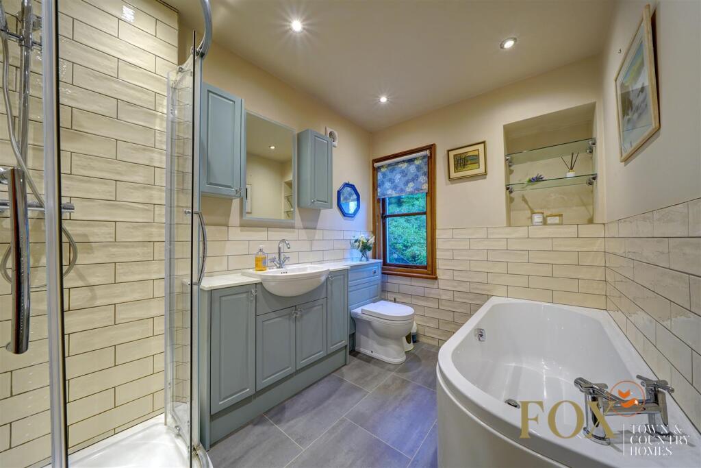 35 Wyche Rd (22).jpg