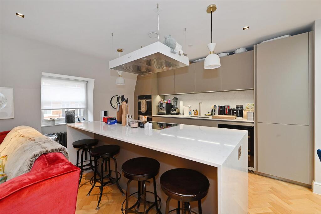 9-27-Kansington-Court (4).JPG