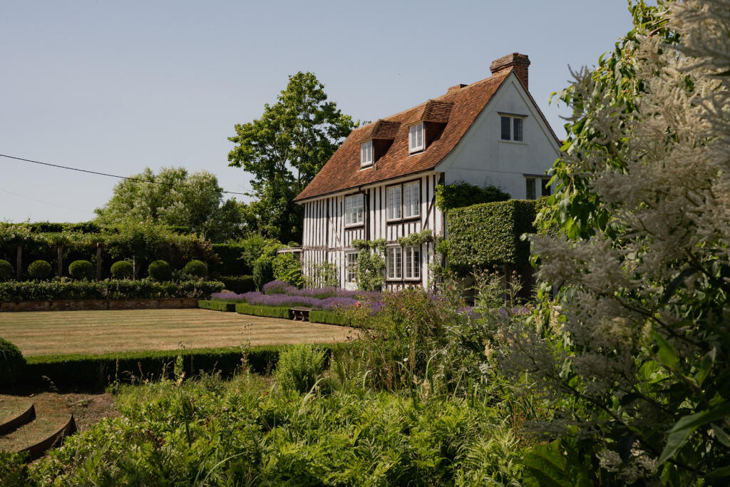 296604 - Lower Dairy House, Nayland-77.jpg