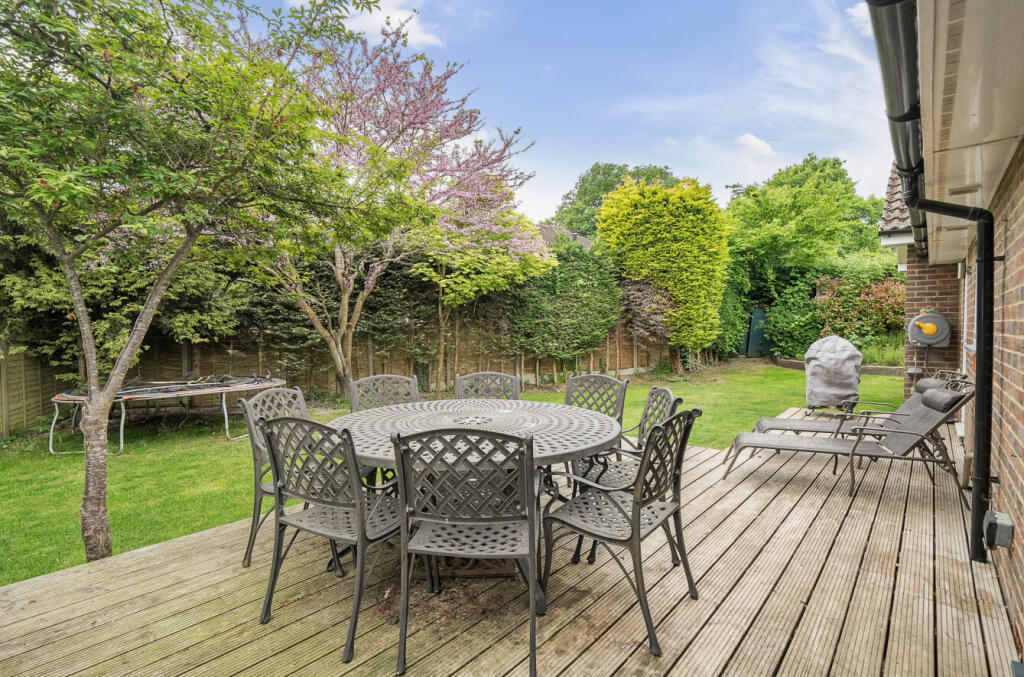 9-6821e3bf91dd4-1...