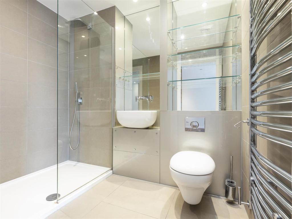 Ensuite.jpg