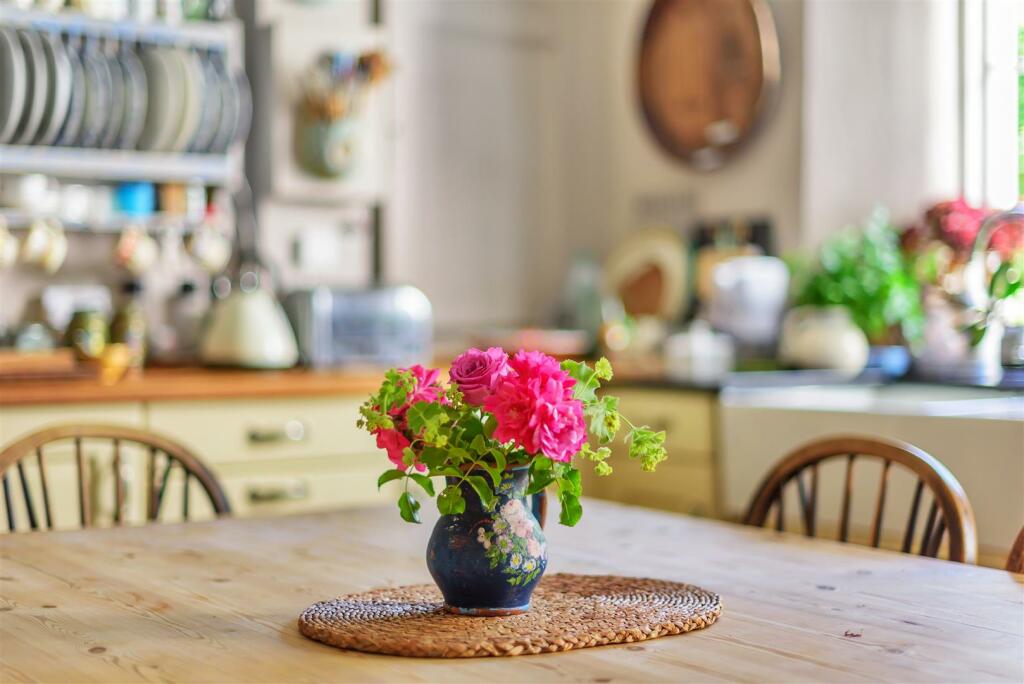 lifestyle kitchen.jpg
