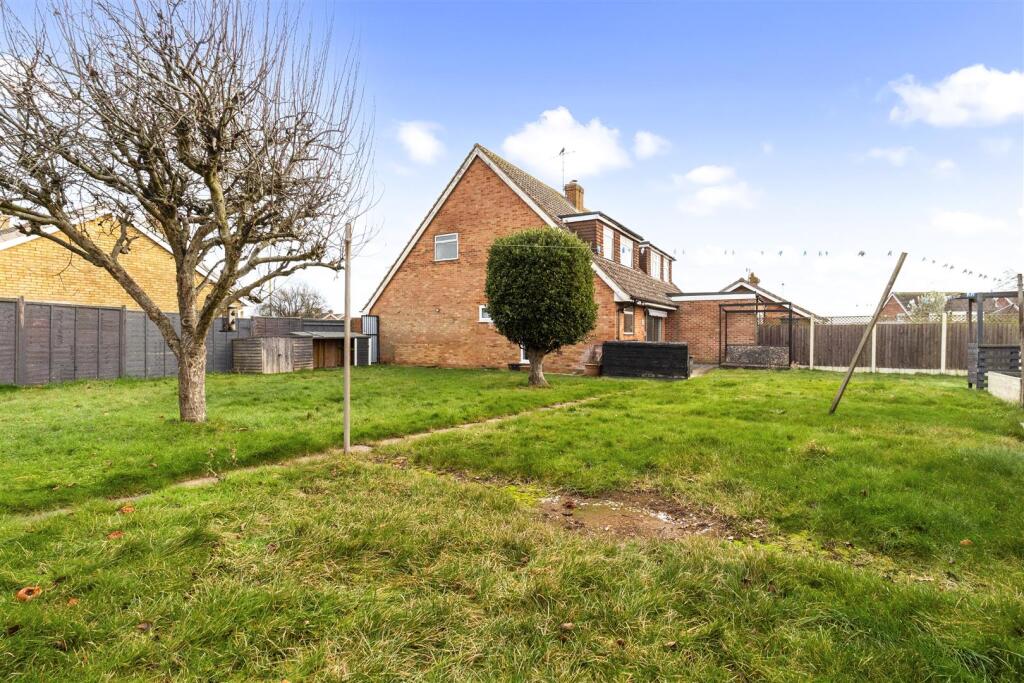 7 Tamar Close-021.JPG