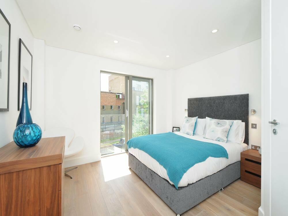 bedroom 2 with ensui