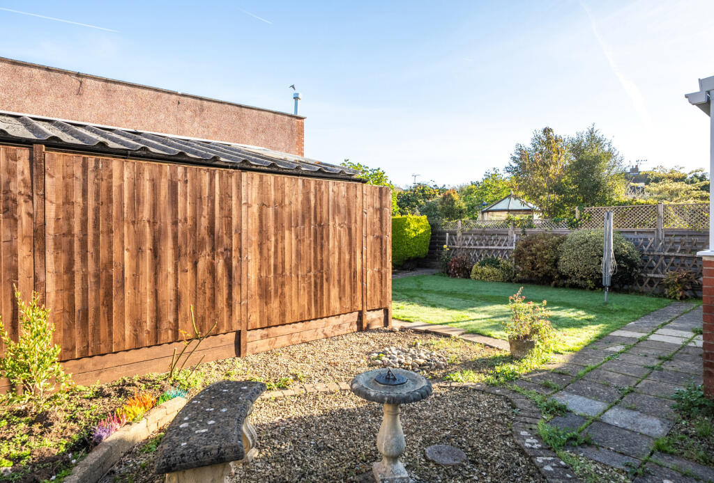 1359399-22-68da45...