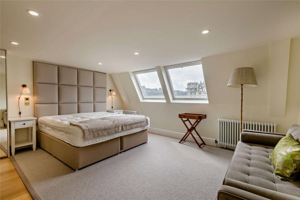 Principal Bedroom