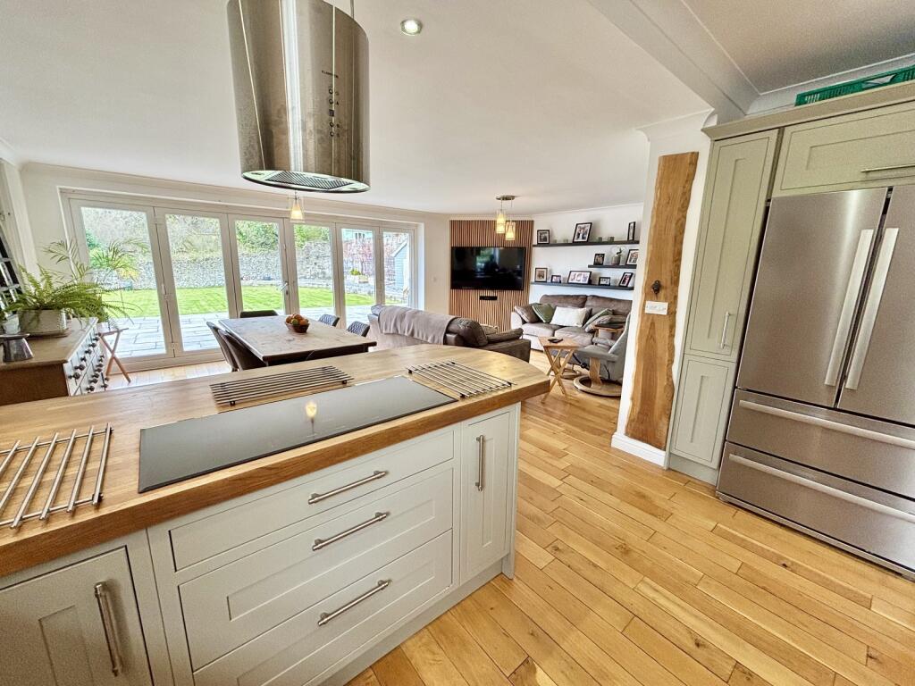 Kitchen/Open Plan Living Room