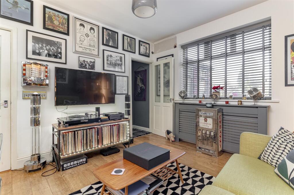 Sitting Room - B.jpg