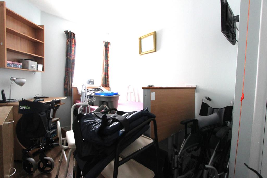 Photo 6