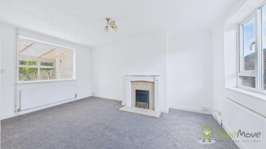 CAM02351G0-PR0082-STILL016