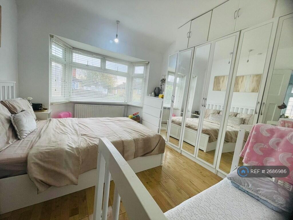 Double Bedroom 3