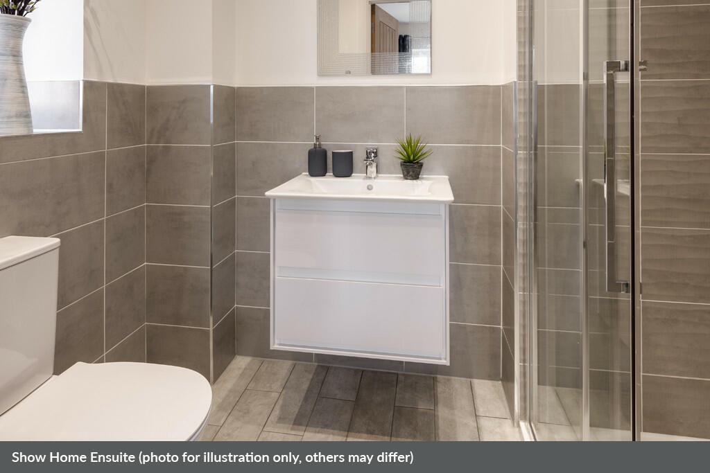 En-suite Shower R...