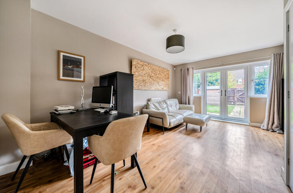 1372135-13-68f8fd...