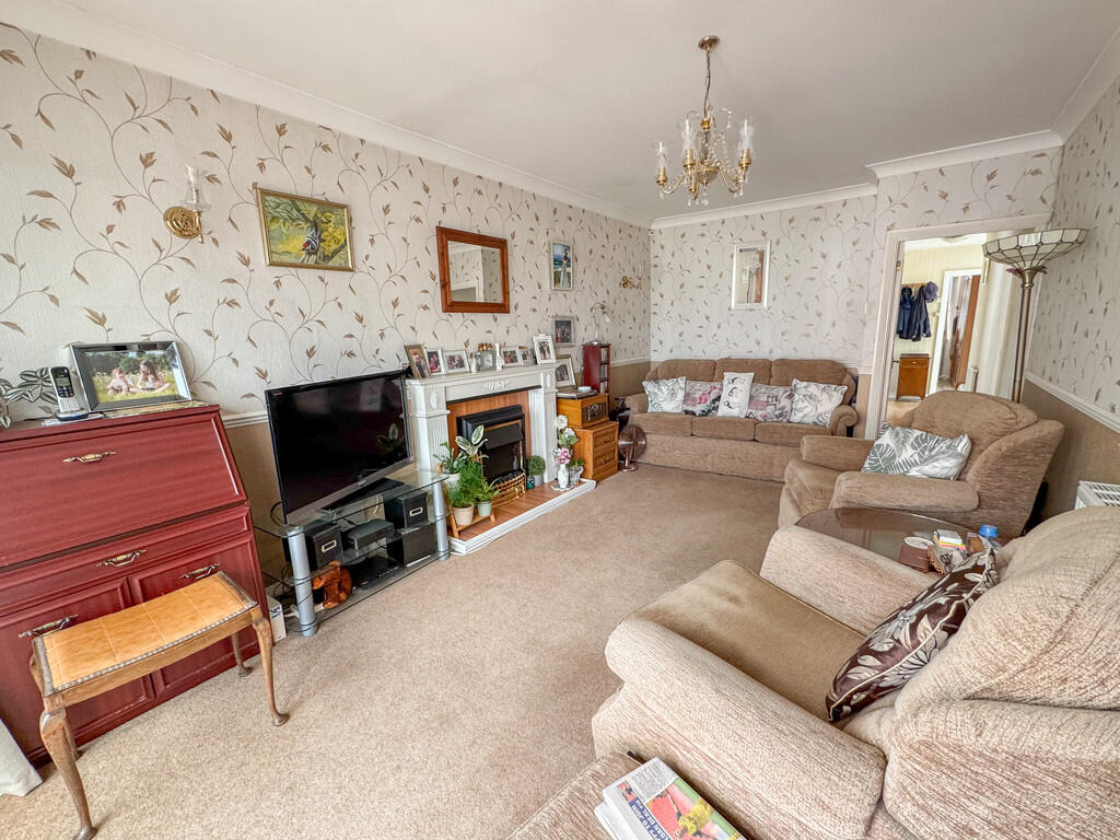 lounge 1
