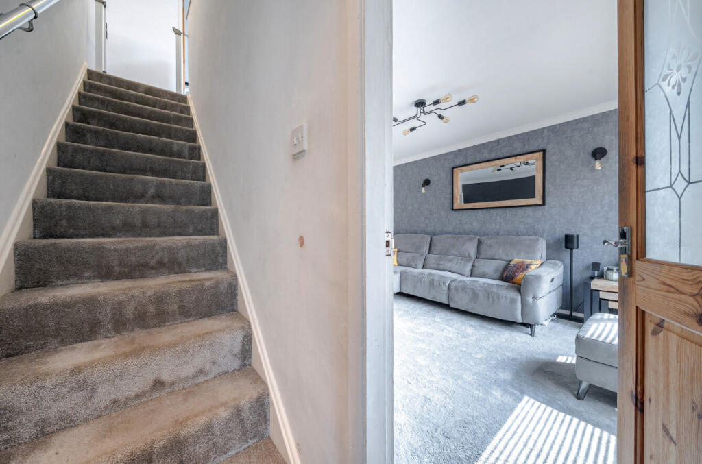 1304631-5-68495b6...