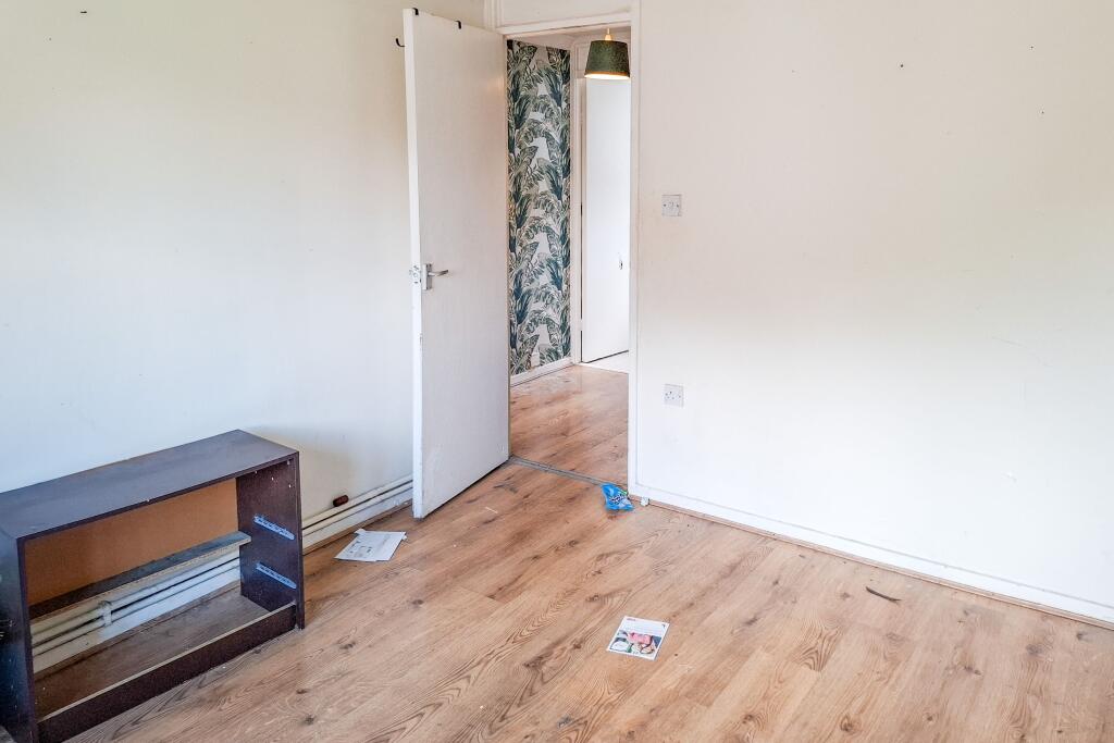 4 Miniott Walk, Hemlington, Middlesbrough, Cleveland, TS8 9NA