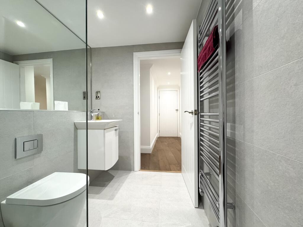 Alex House Marine Parade EweMove-5
