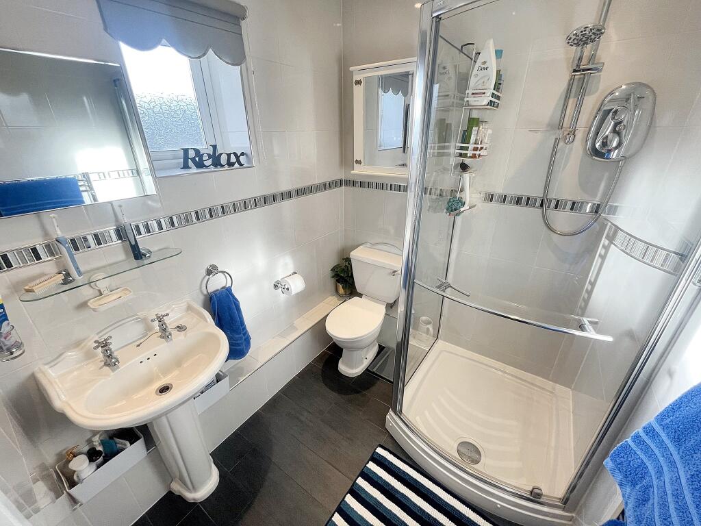 Ensuite1