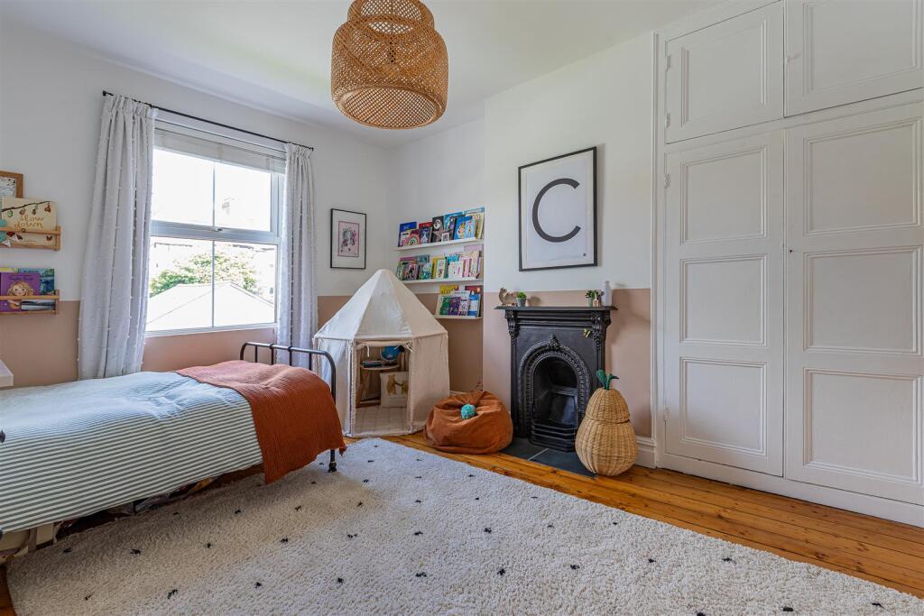 Winchester Avenue 21-18.jpg