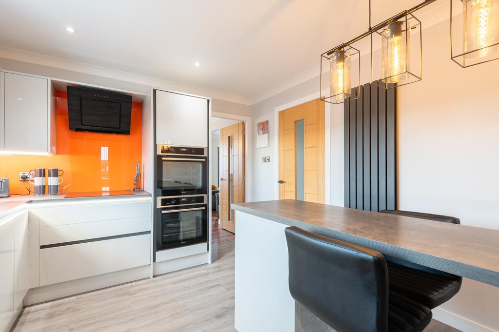 KITCHEN TO DINING
