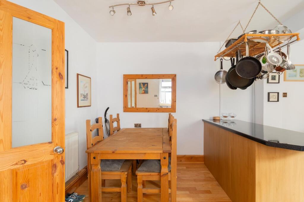 2S0HTN - Kitchen Diner C.jpg