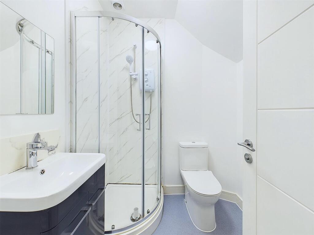 7 - Six-Bedroom HMO for Auction, Westbury-on-Trym.