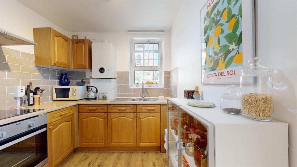 67f911380f14e2f5f3dc5f68_9ee4ff4d3fb301fe73ca01017