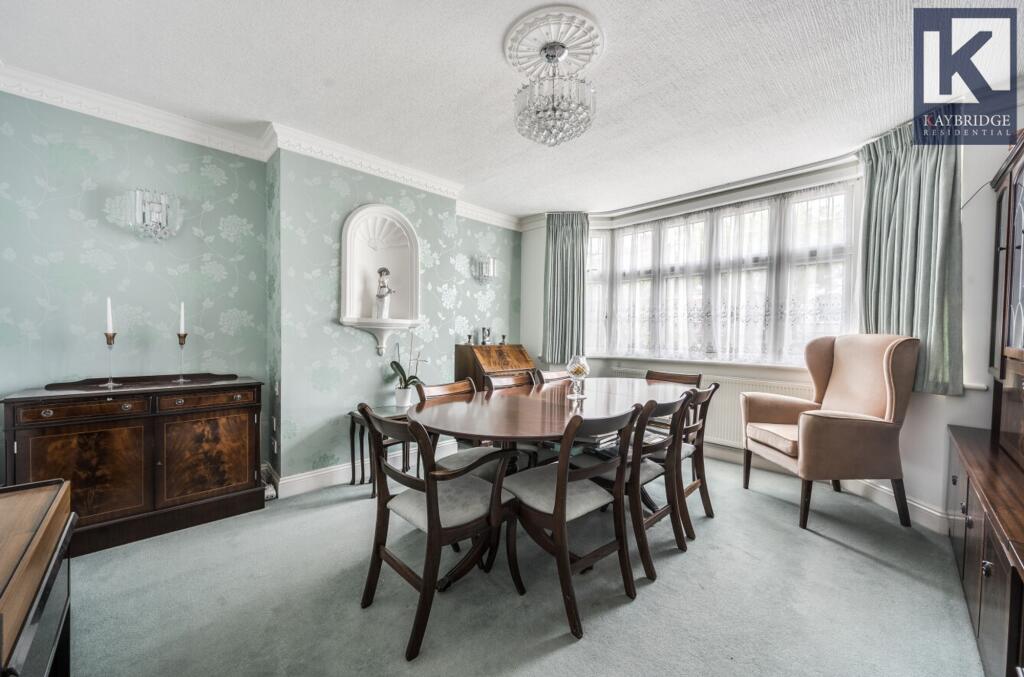 Seaforth Gardens, Epsom - KT19 0LP