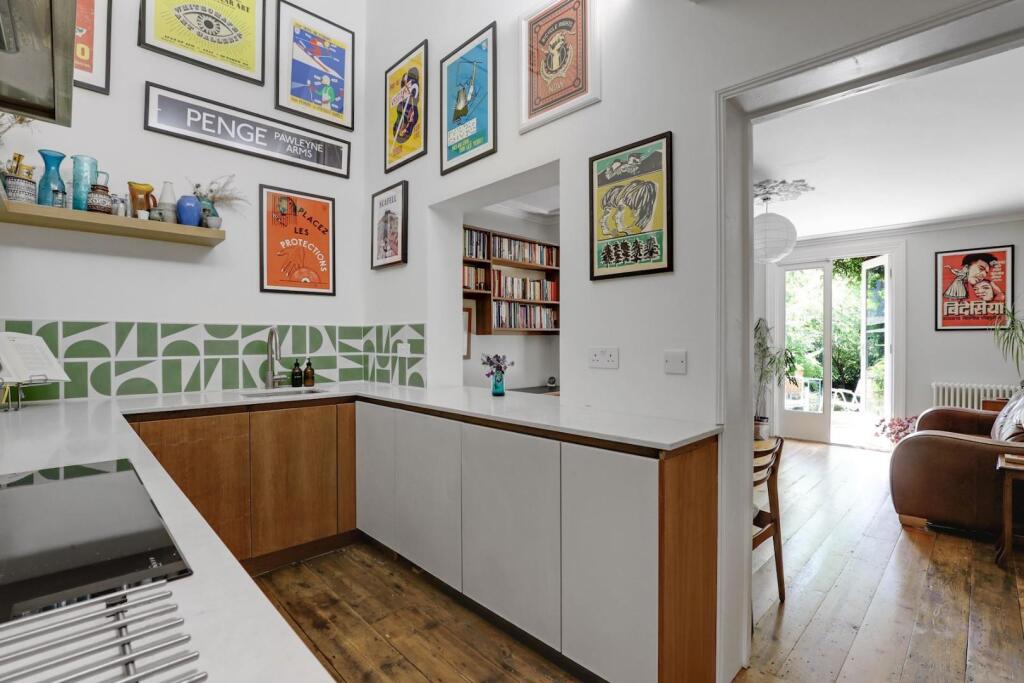 13-4775JHPropWpen - 20e Anerley Hill - 19-medium.j