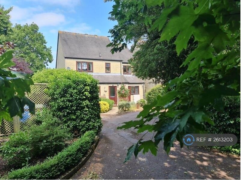 Peaceful And Secluded Ambiance.