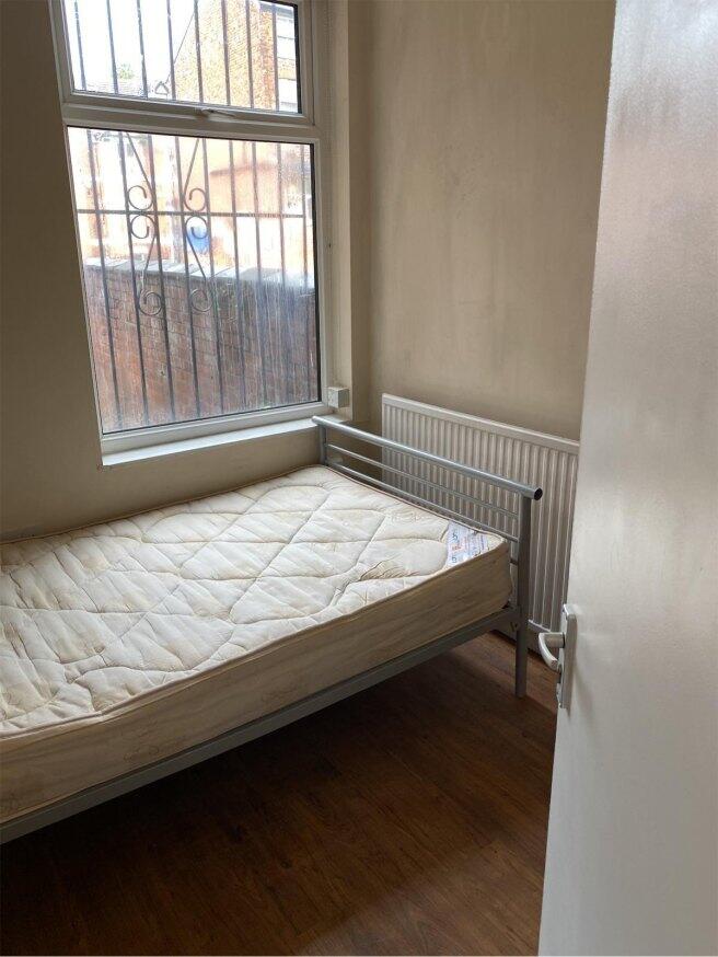 furness-road-m14-6lx-993301