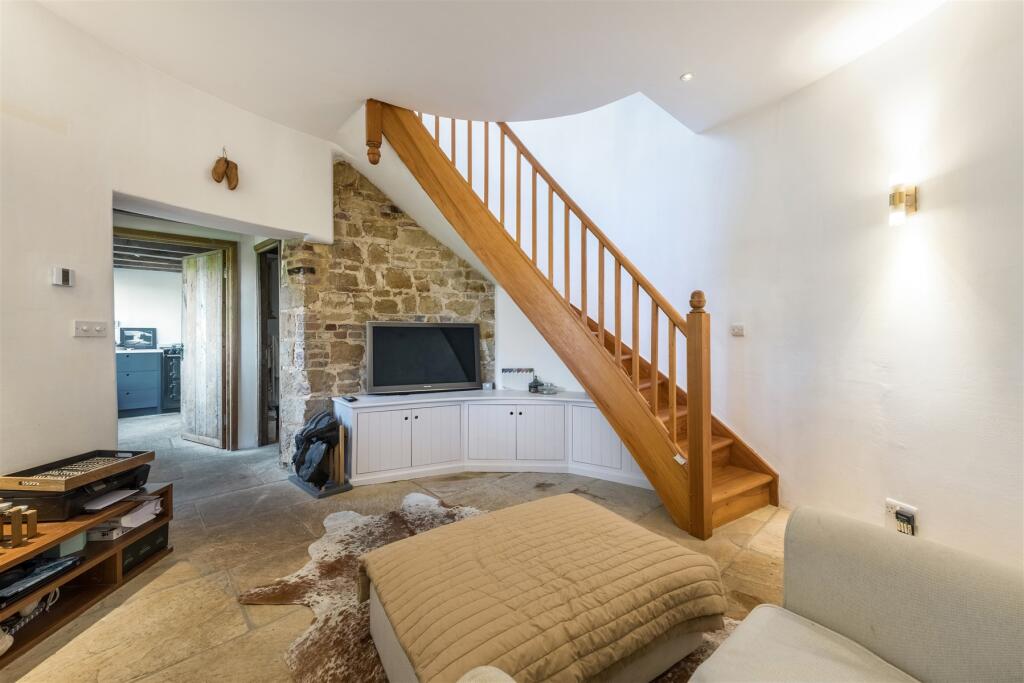 Oast Living