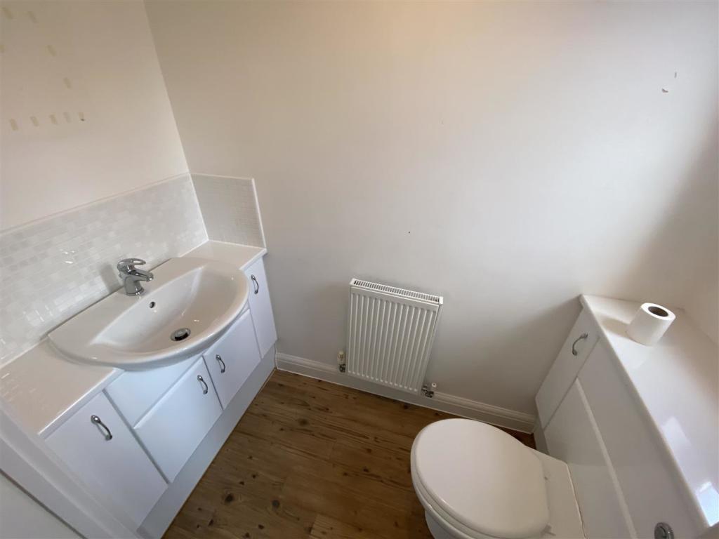 GROUND FLOOR WC