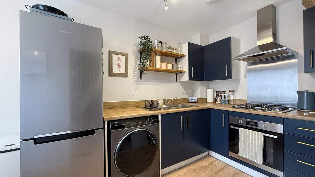 Kitchen/dining ro...