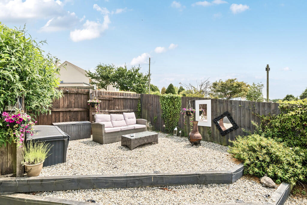 1303354-1-683f2c7...