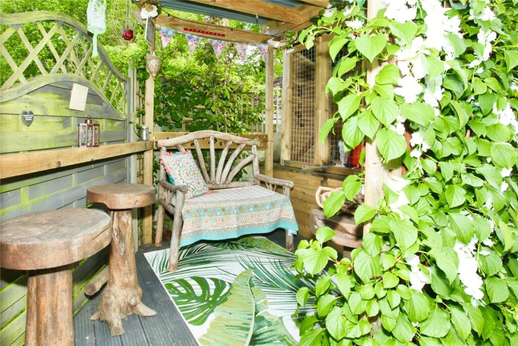 Rear Gardens