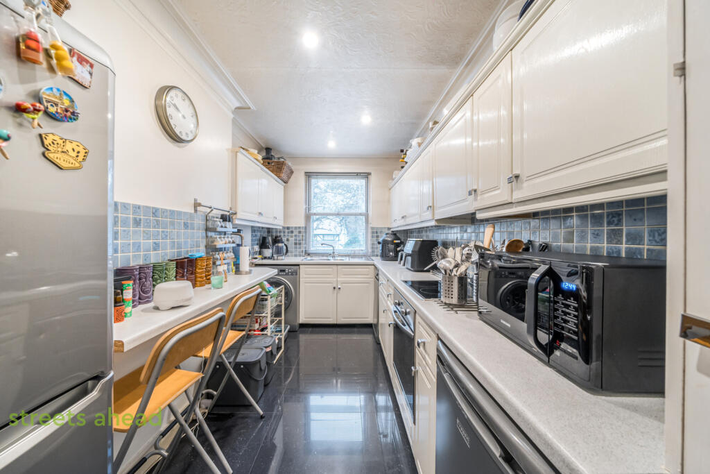 c5281526-cdfe-4d7...