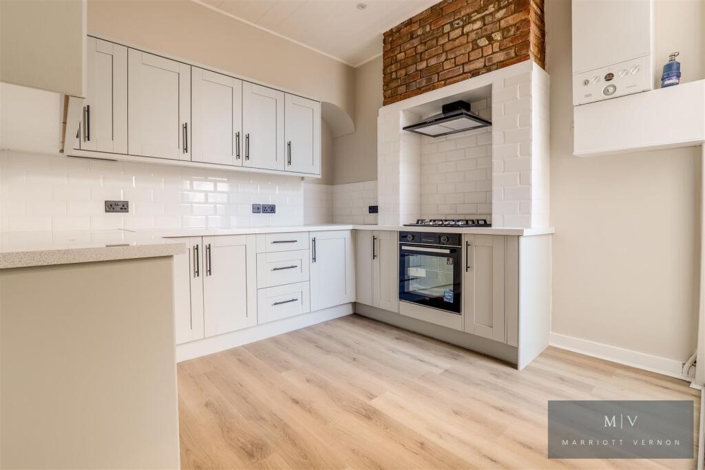 Chisholm Road 44 MV-12.jpg