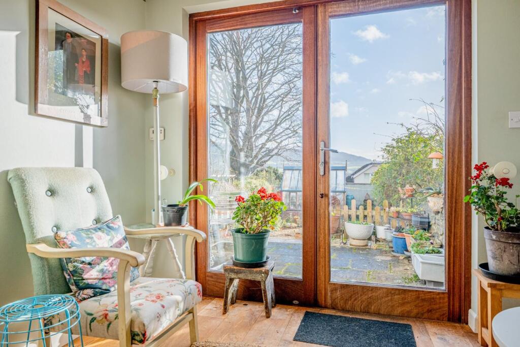 High Street, Batheaston, Bath