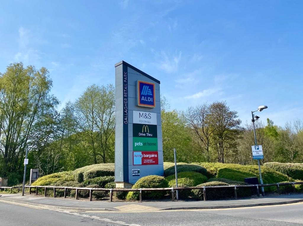 LOCAL AMENITIES