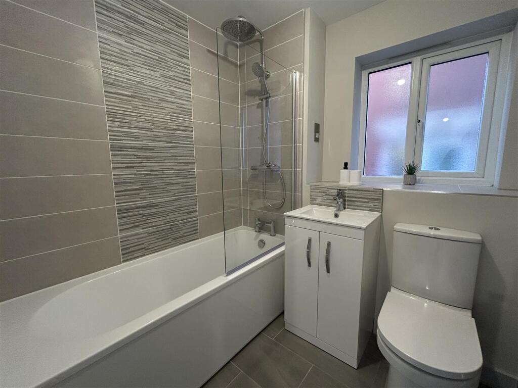 Bathroom.jpeg