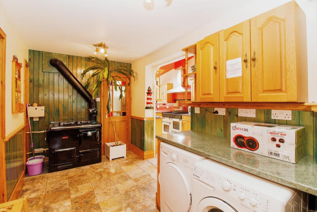 Kitchen/Breakfast